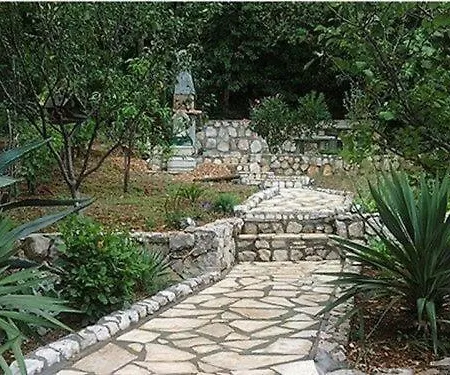 In With Sea View, Balcony, Air Conditioning, Wi-fi Apartment Jadranovo