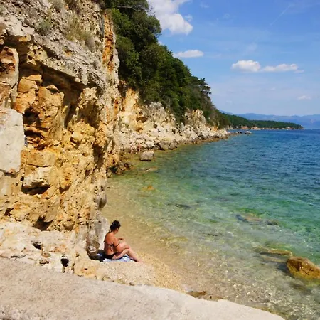 In With Sea View, Balcony, Air Conditioning, Wi-fi Apartman