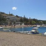 In With Sea View, Balcony, Air Conditioning, Wi-fi Apartamento Jadranovo