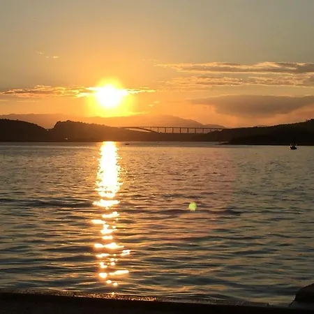 In With Sea View, Balcony, Air Conditioning, Wi-fi * Jadranovo