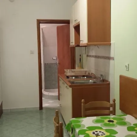 In With Sea View, Balcony, Air Conditioning, Wi-fi Appartamento *