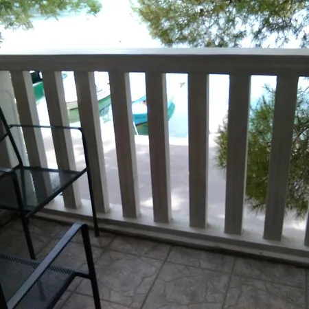 In With Sea View, Balcony, Air Conditioning, Wi-fi *
