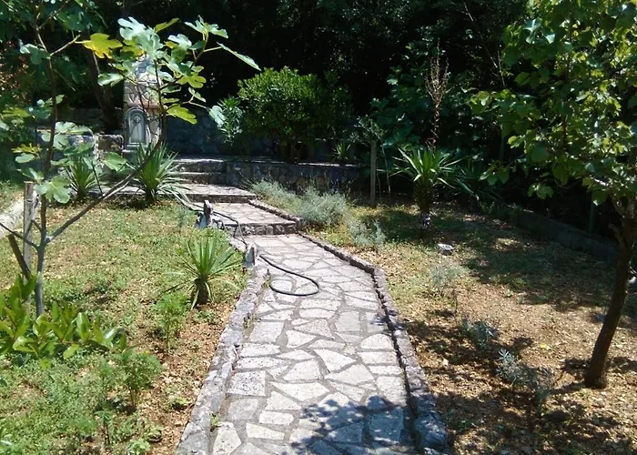 In With Sea View, Balcony, Air Conditioning, Wi-fi