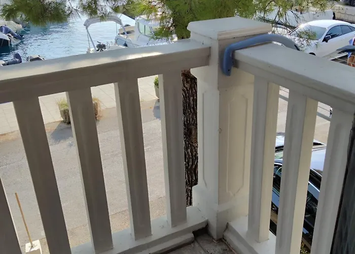 In With Sea View, Balcony, Air Conditioning, Wi-fi *